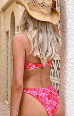 9.0 Swim Cove Pink Floral Bikini Top Image