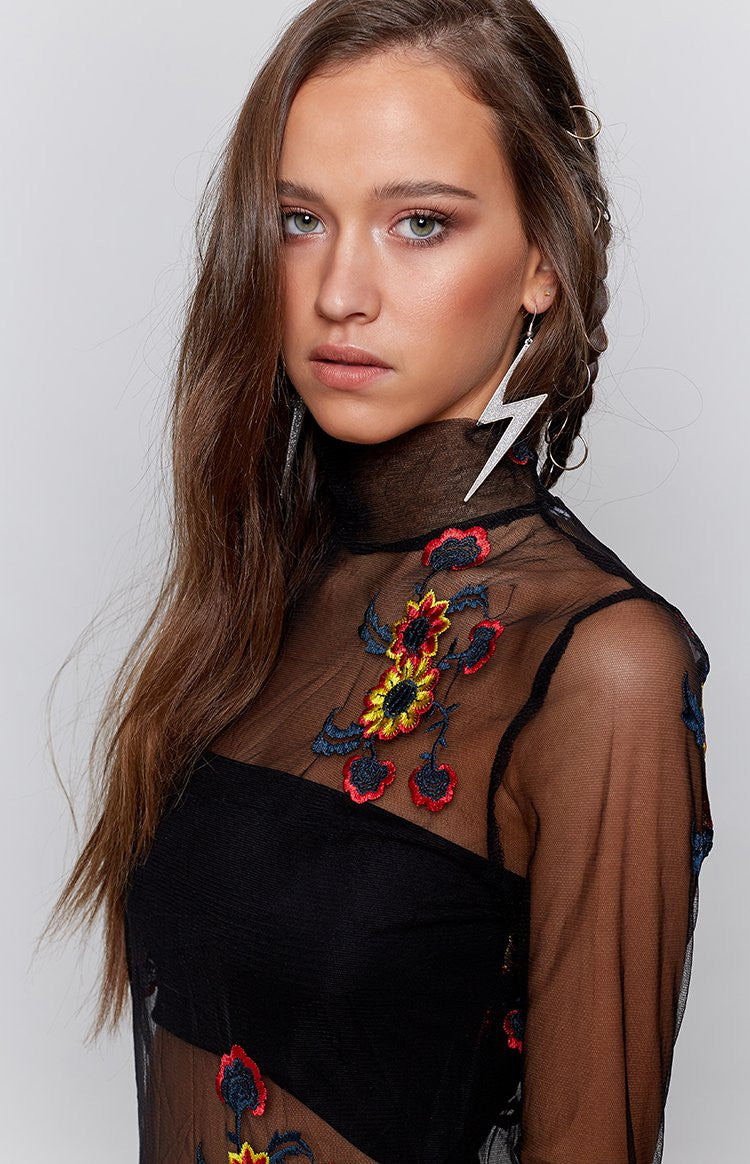 Show Me Dress Embroidered Black Image