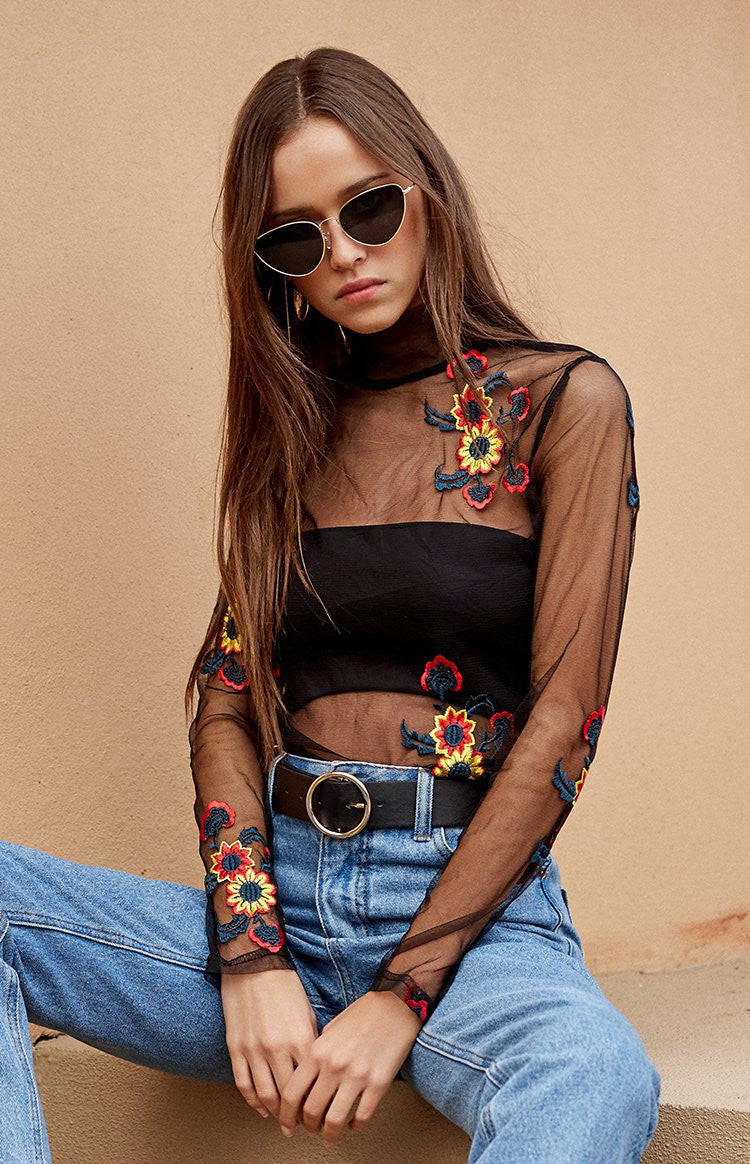 Show Me Dress Embroidered Black Image